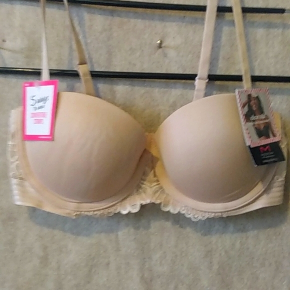 Maiden form tan bra. Lace. - Picture 1 of 5